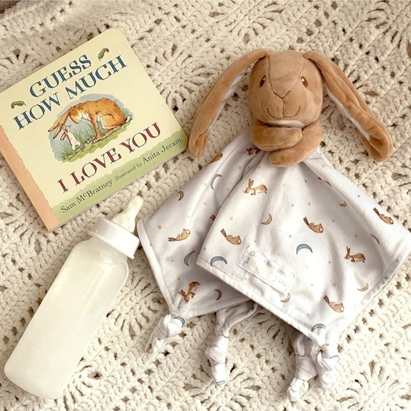 "Guess How Much I Love You" Lovie Gift Set - Picture 1 of 5